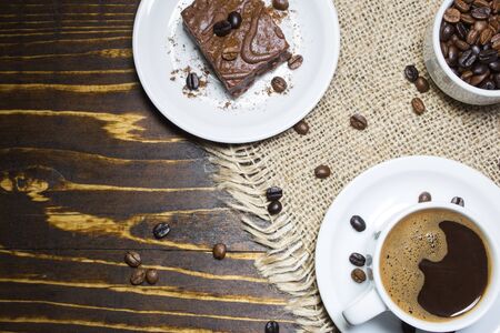 How UK Cafés and Roasteries Are Leading the Coffee Grounds Recycling Movement