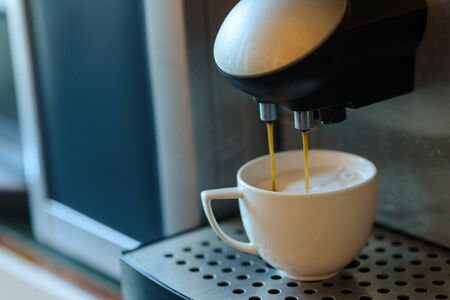 The Evolution of Coffee Gear: From Hand-Powered Devices to Electric Machines
