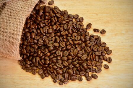 A Deep Dive into Biodegradable Coffee Packaging Materials: What Works Best for British Brands?