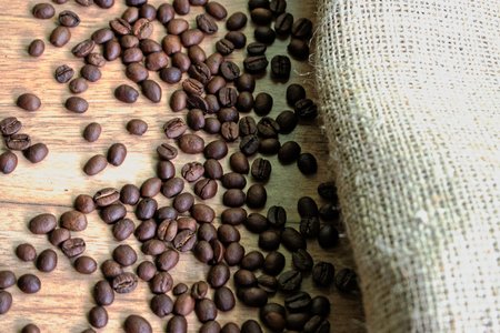 From Farm to Cup: How Origin Shapes Coffee Tasting Notes for British Palates