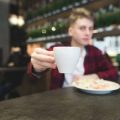 Coffee Grinding in Britain: A Deep Dive into Burr and Blade Technology