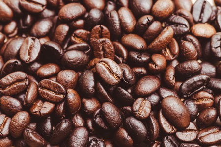 Bean to Brew: How British Roasters Educate Home Enthusiasts