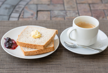 The Art of Selecting Coffees for Classic British Sandwiches