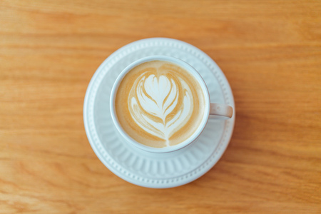 Sustainable Iced Coffee Brewing: Responsible Choices for British Consumers
