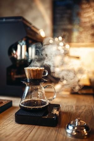 The Science Behind Espresso: Water Quality, Pressure, and Temperature in UK Homes