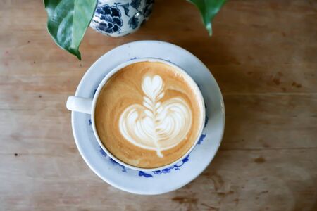 From Coffee to Commerce: The Role of Coffeehouses in British Trade and Finance